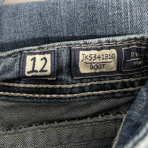 Miss Me Girls Medium Dark Wash Mid Rise Embellished Bootcut Jeans Size 12 - Picture 8 of 9